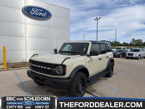 DESERT SAND 2026 Ford Bronco Big Bend