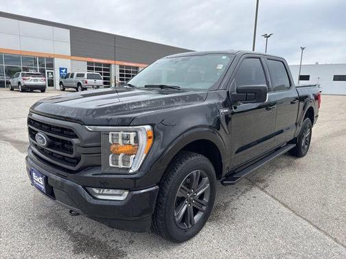 AGATE BLACK METALLIC 2023 Ford F-150 XLT