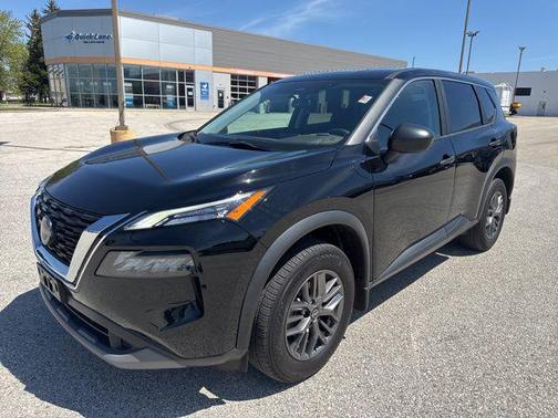 Super Black 2023 Nissan Rogue S
