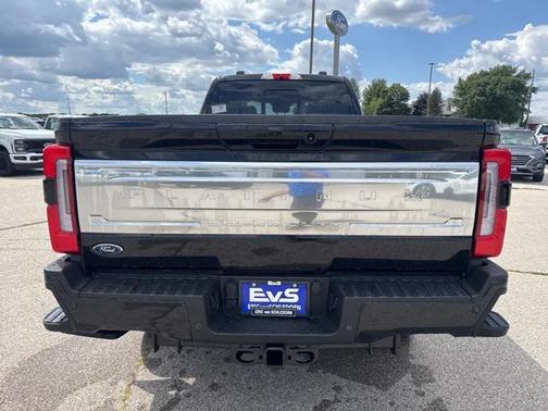 2025 Ford F-350 Platinum