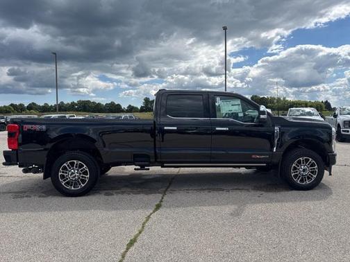 2025 Ford F-350 Platinum
