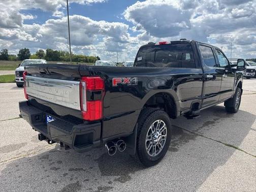 2025 Ford F-350 Platinum
