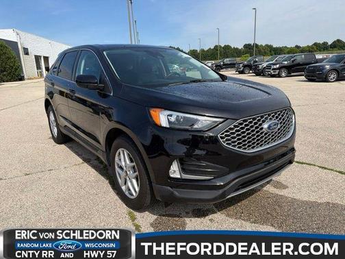 Agate Black Metallic 2024 Ford Edge SEL
