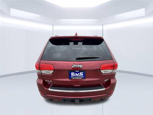 Deep Cherry Red Crystal Pearlcoat 2015 Jeep Grand Cherokee Overland