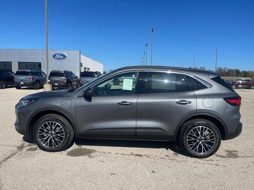 2024 Ford Escape PHEV SE