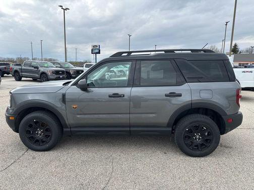 CARBONIZED GRAY METALLIC 2025 Ford Bronco Sport Badlands