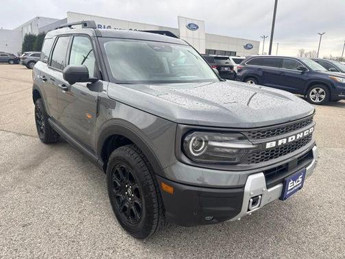 CARBONIZED GRAY METALLIC 2025 Ford Bronco Sport Badlands
