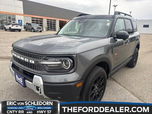 CARBONIZED GRAY METALLIC 2025 Ford Bronco Sport Badlands