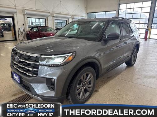 Carbonized Gray Metallic 2026 Ford Explorer Active