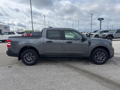CARBONIZED GRAY METALLIC 2026 Ford Maverick XLT