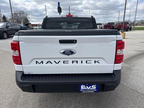 OXFORD WHITE 2024 Ford Maverick XL