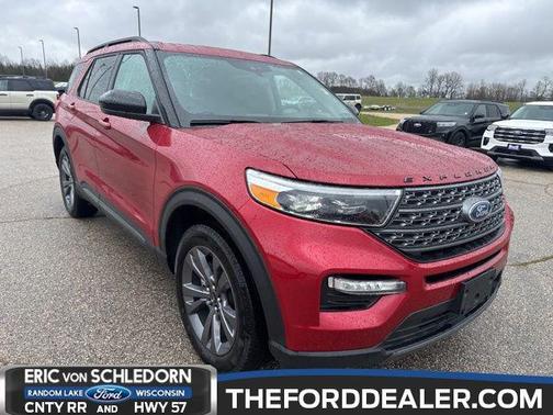RAPID RED MET TINTED CC 2023 Ford Explorer XLT