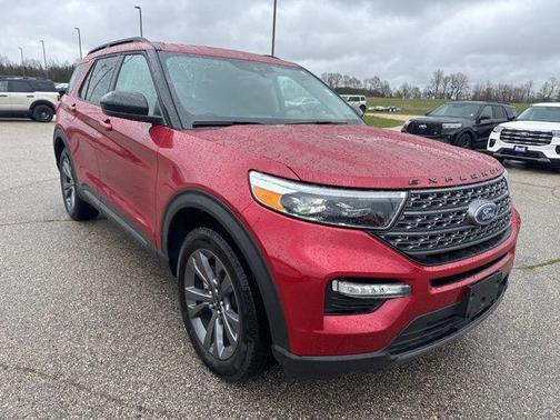RAPID RED MET TINTED CC 2023 Ford Explorer XLT