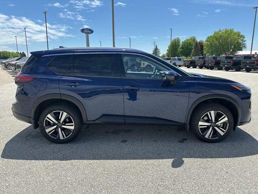 Deep Ocean Blue Pearl 2025 Nissan Rogue SL
