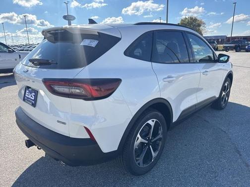 2026 Ford Escape ST-Line Select