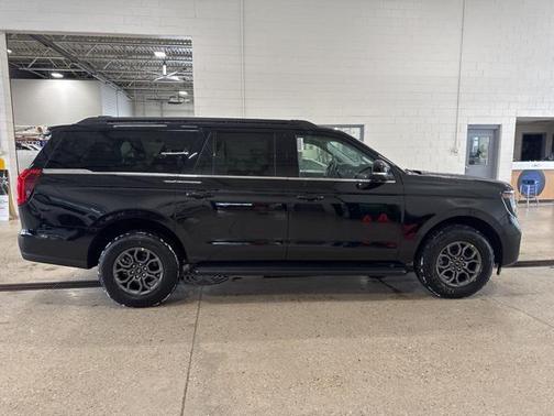 2026 Ford Expedition Max Active 4x4