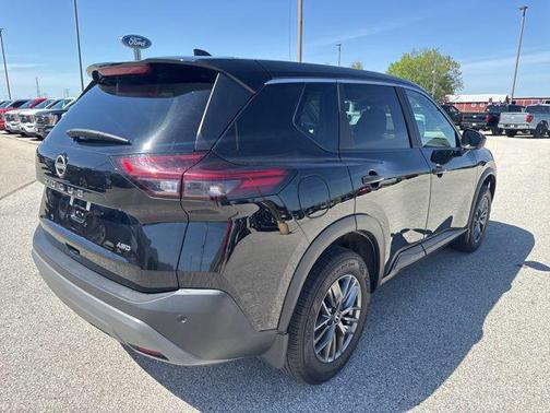 Super Black 2023 Nissan Rogue S