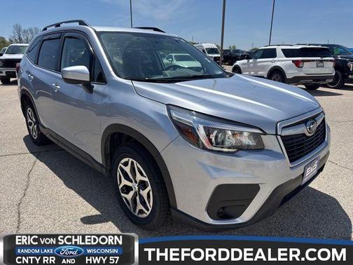 Ice Silver Metallic 2020 Subaru Forester Premium