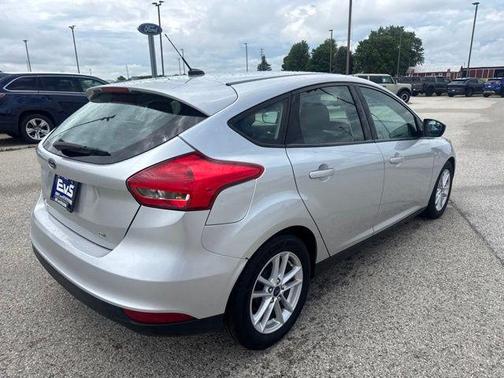INGOT SILVER 2018 Ford Focus SE