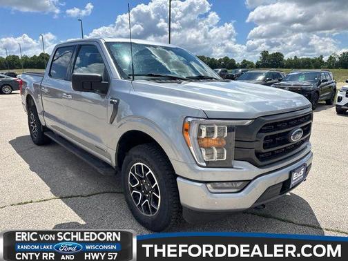 Iconic Silver Metallic 2023 Ford F-150 XLT
