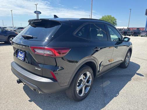 AGATE BLACK METALLIC 2026 Ford Escape ST-Line Select
