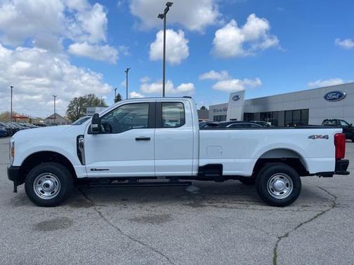 2025 Ford F-250 XL