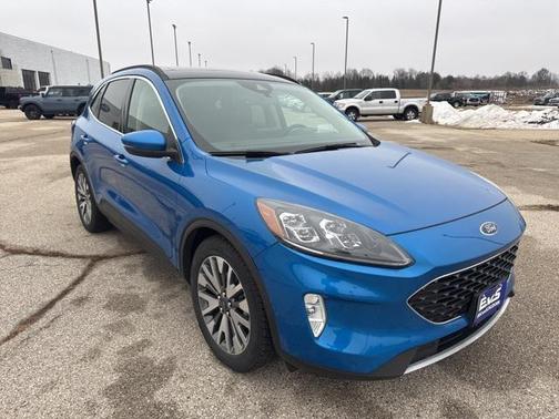 2020 Ford Escape Titanium