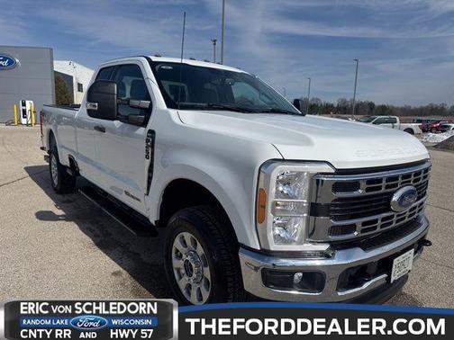 OXFORD WHITE 2023 Ford F-250 XLT