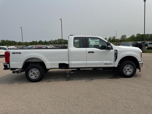 2025 Ford F-250 XL