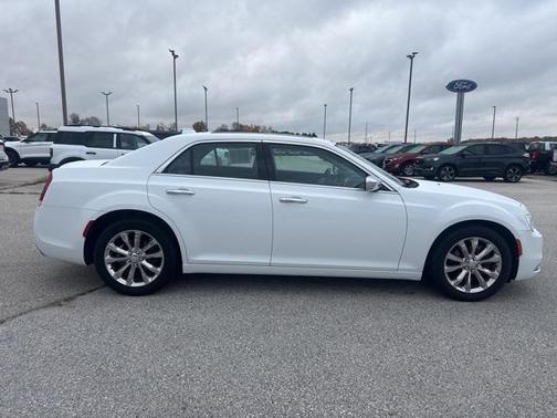 2020 Chrysler 300 Limited
