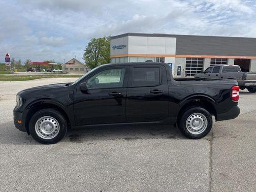 SHADOW BLACK 2026 Ford Maverick XL