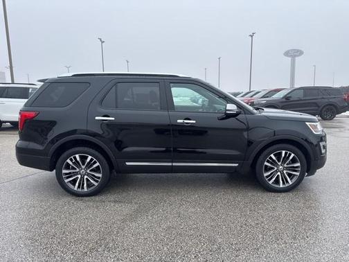 2017 Ford Explorer Platinum
