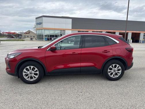 RAPID RED MET TINTED CC 2023 Ford Escape Active