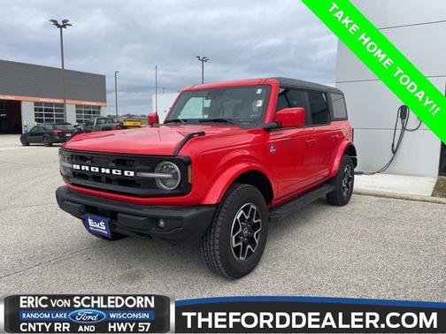 2024 Ford Bronco Outer Banks
