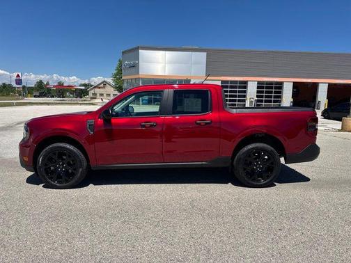 RUBY RED METALLIC TINTED CC 2025 Ford Maverick XLT