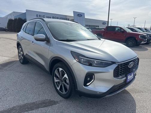 2023 Ford Escape Platinum