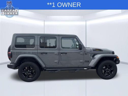 Sting-Gray Clearcoat 2021 Jeep Wrangler Unlimited Sahara