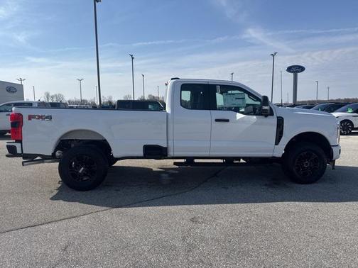 2025 Ford F-350 XL