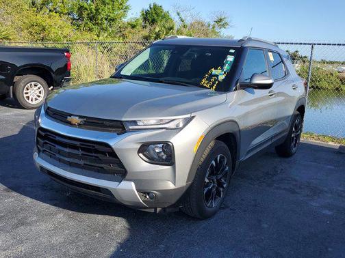 Sterling Gray Metallic 2023 Chevrolet Trailblazer LT