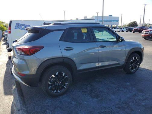 Sterling Gray Metallic 2023 Chevrolet Trailblazer LT
