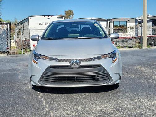 Classic Silver Metallic 2023 Toyota Corolla LE