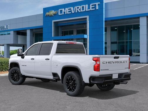 2026 Chevrolet Silverado 2500 Custom