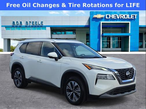 Pearl White Tricoat 2021 Nissan Rogue SV