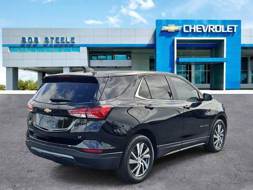 Mosaic Black Metallic 2024 Chevrolet Equinox 1LT