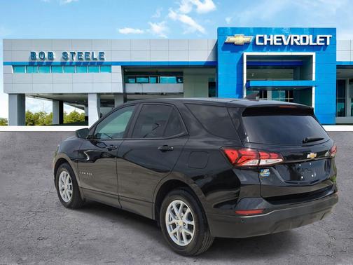 Mosaic Black Metallic 2024 Chevrolet Equinox LS