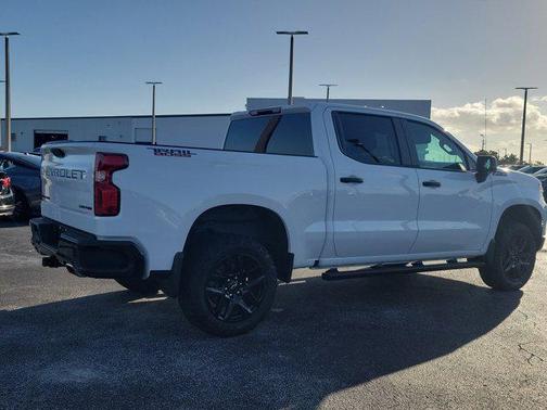 2023 Chevrolet Silverado 1500 Custom Trail Boss