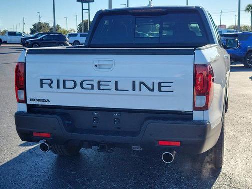 2025 Honda Ridgeline Black
