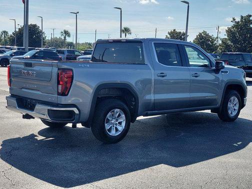 2024 GMC Sierra 1500 SLE