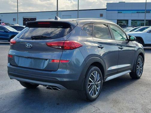2021 Hyundai TUCSON SEL