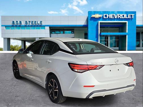Aspen White Tricoat 2024 Nissan Sentra SV